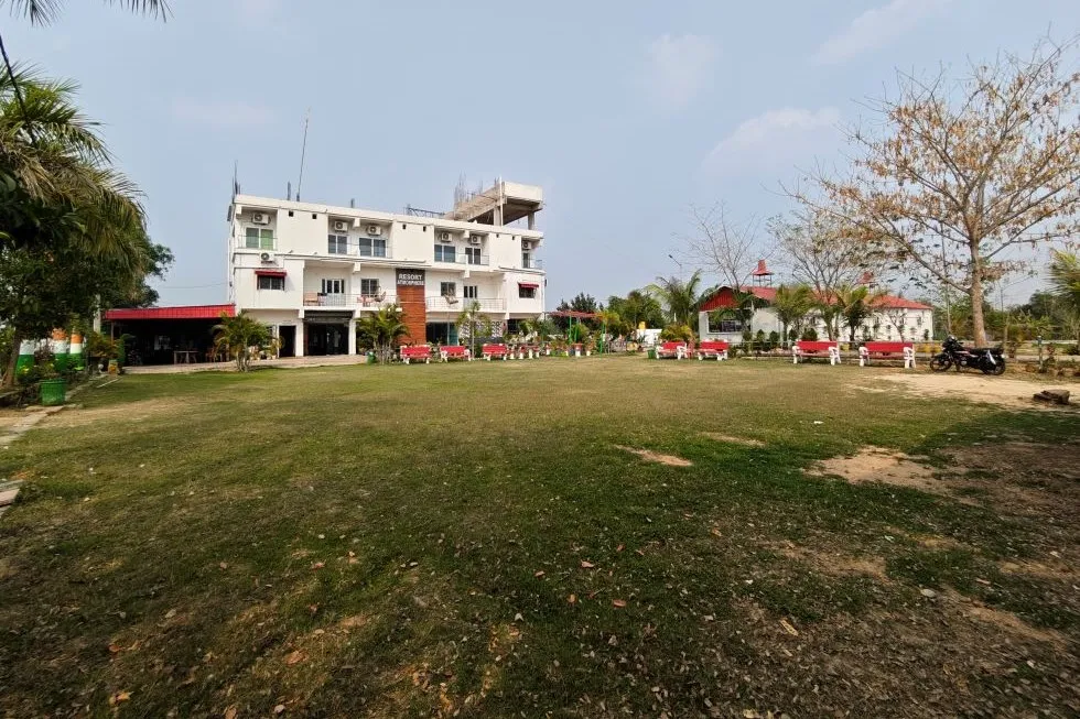 Resort Atmosphere