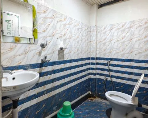 /room/blue-cottage-img4.webp